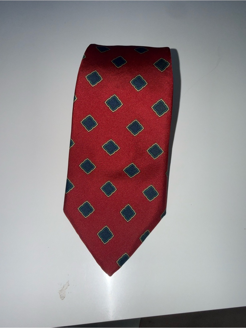 Men's Red Geometric Pattern Tie
